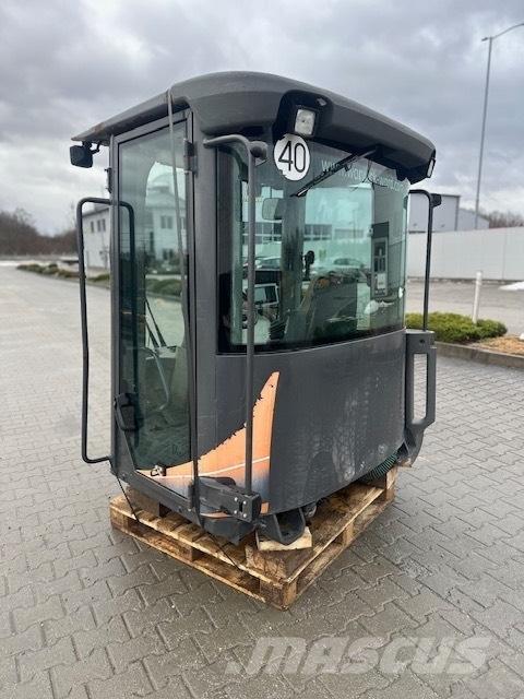 CASE 721 F USED CAB Kabine i unutrašnjost