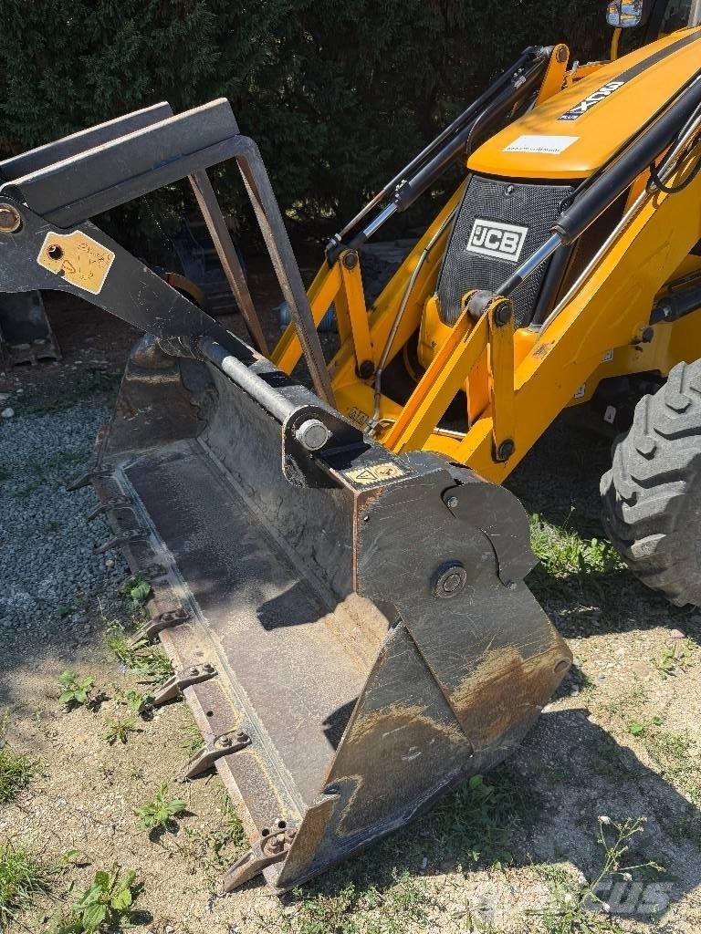 JCB 3 CX Utovarni rovokopači