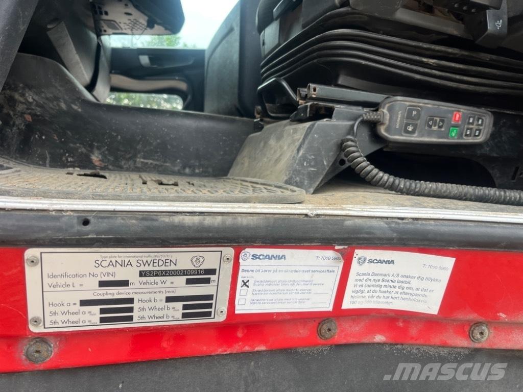 Scania P 320 Rol kiper kamioni s kukama za dizanje