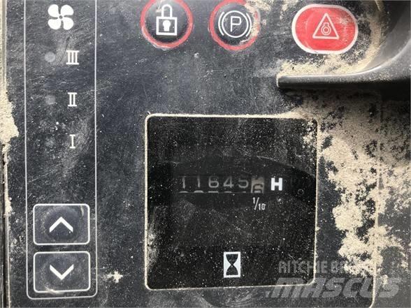 JCB JS 160 W Bageri na kotačima