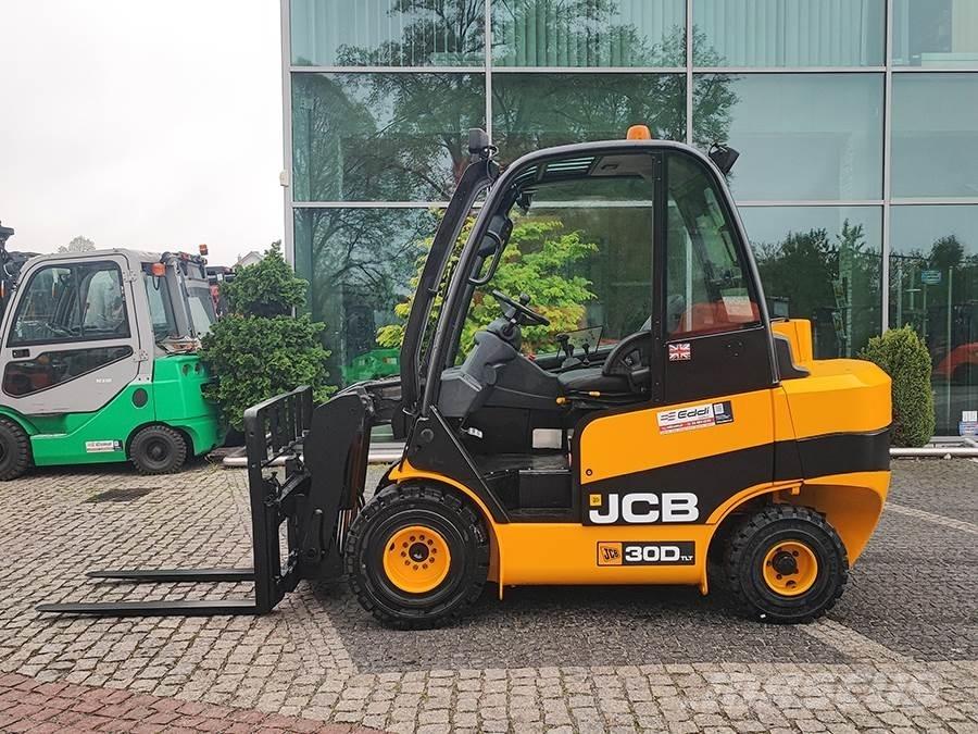 JCB TLT30D Dizelski viličari