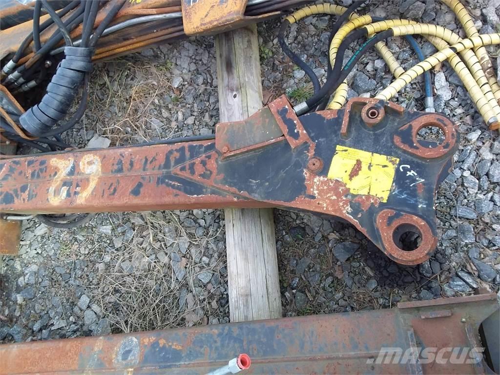 John Deere CF 1 Kranovi za stabla