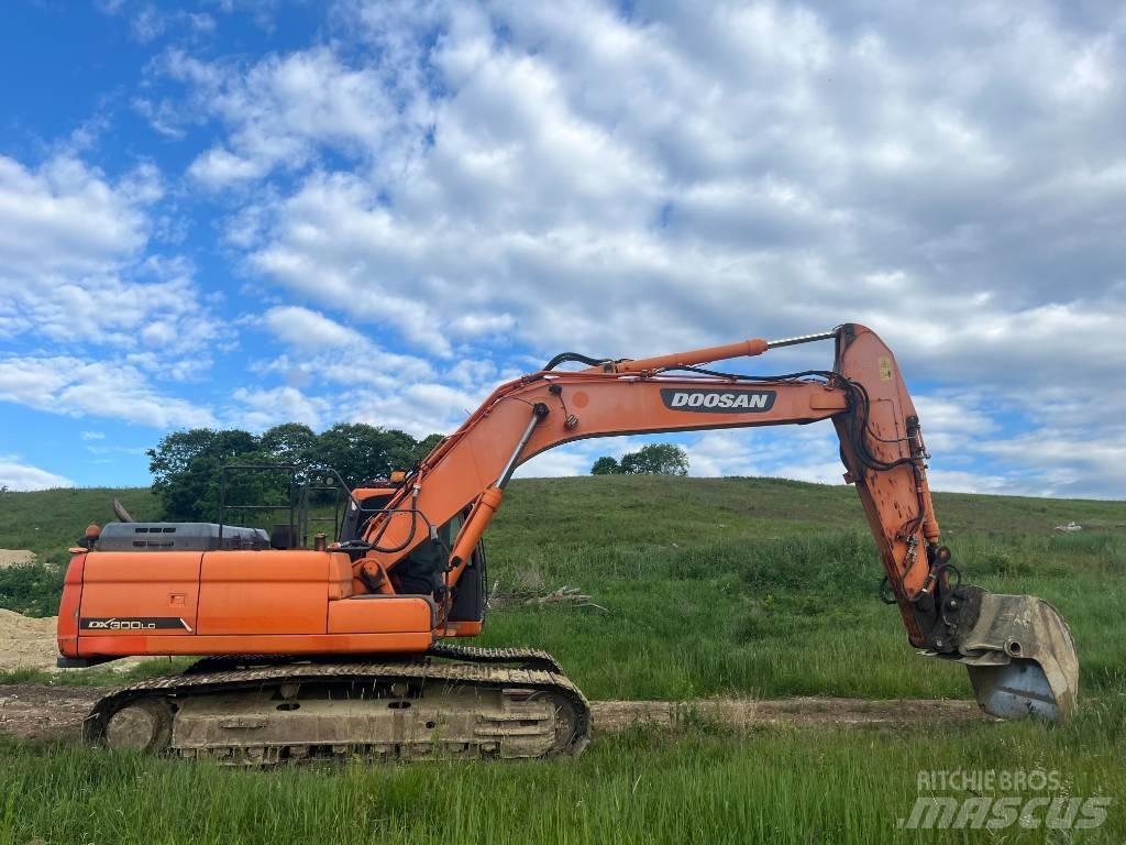 Doosan DX 300 LC Bageri gusjeničari