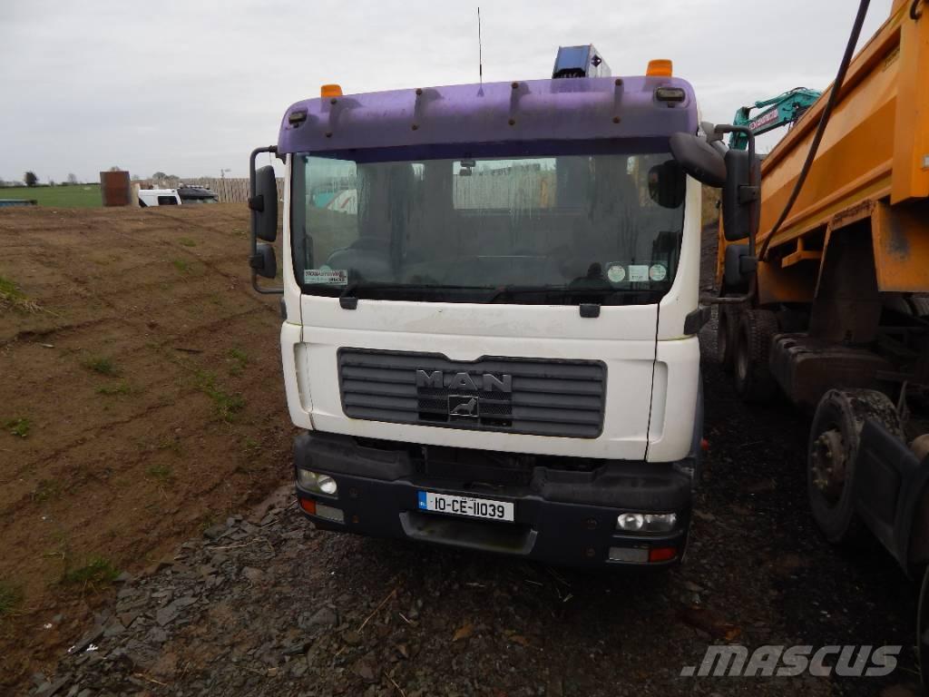 MAN 18.240 Kamioni sa kranom