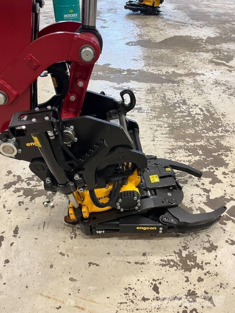 Yanmar B 95 W Bageri na kotačima
