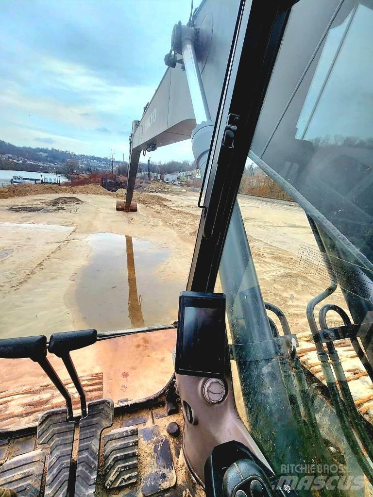 Volvo EC300ELR Bageri gusjeničari