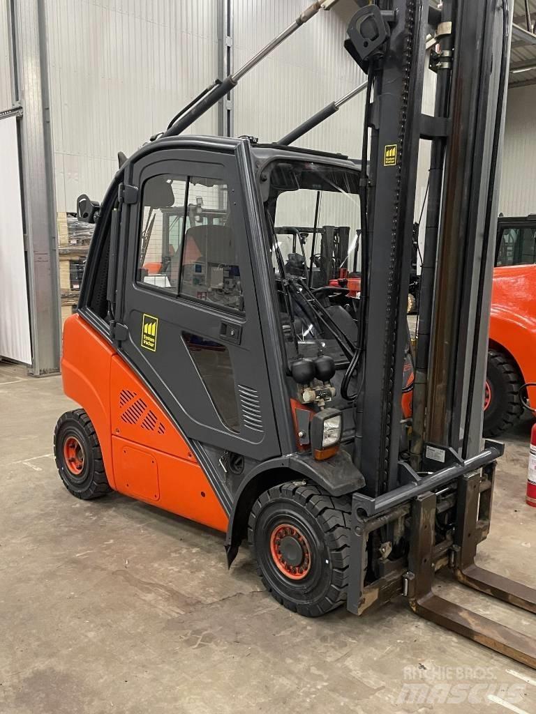 Linde H25D-02 Dizelski viličari