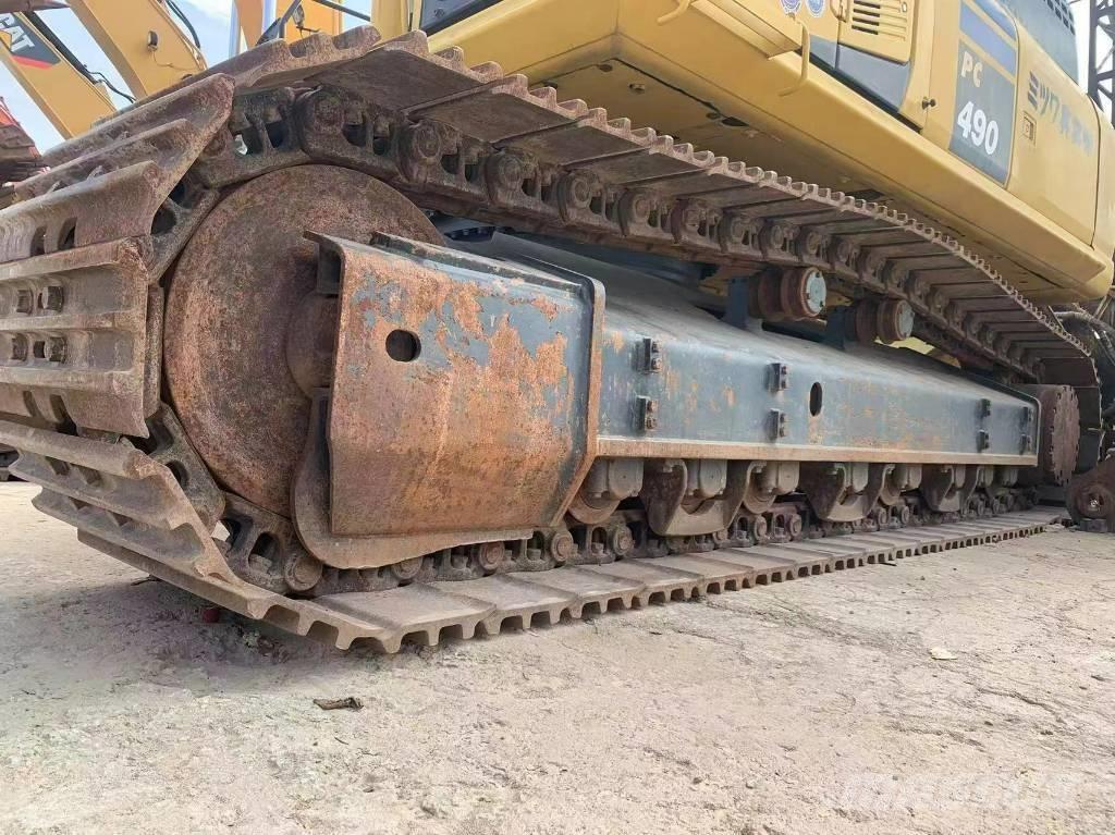 Komatsu PC490-10 Bageri gusjeničari