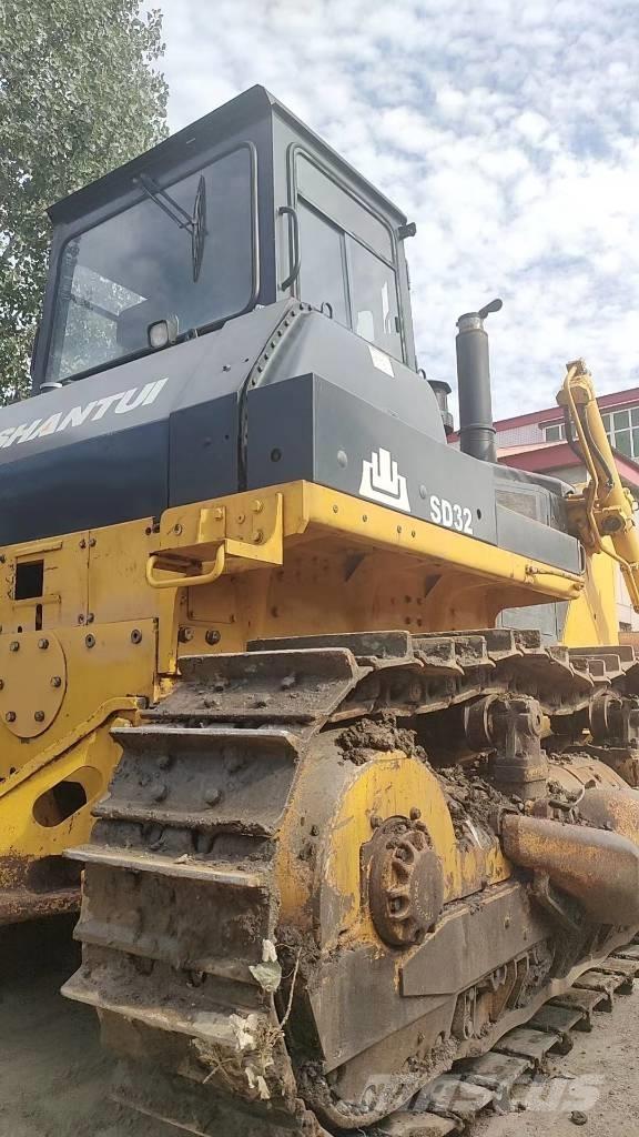 Shantui SD 32 Buldožeri gusjeničari