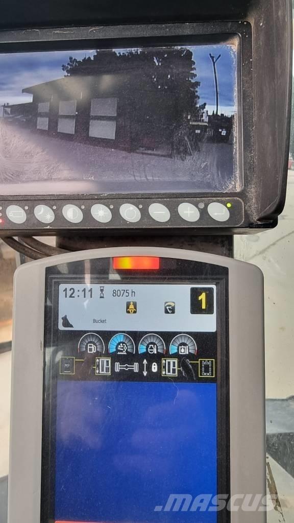 CAT MH 3022 Bageri za manipuliranje materijalom / otpadom