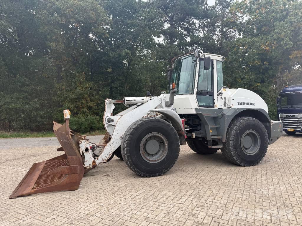 Liebherr L 538 Utovarivači na kotačima