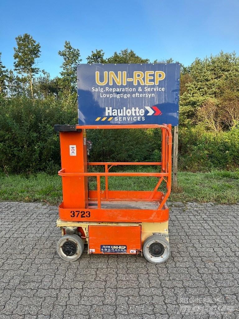 JLG 1230 ES Škaraste platforme