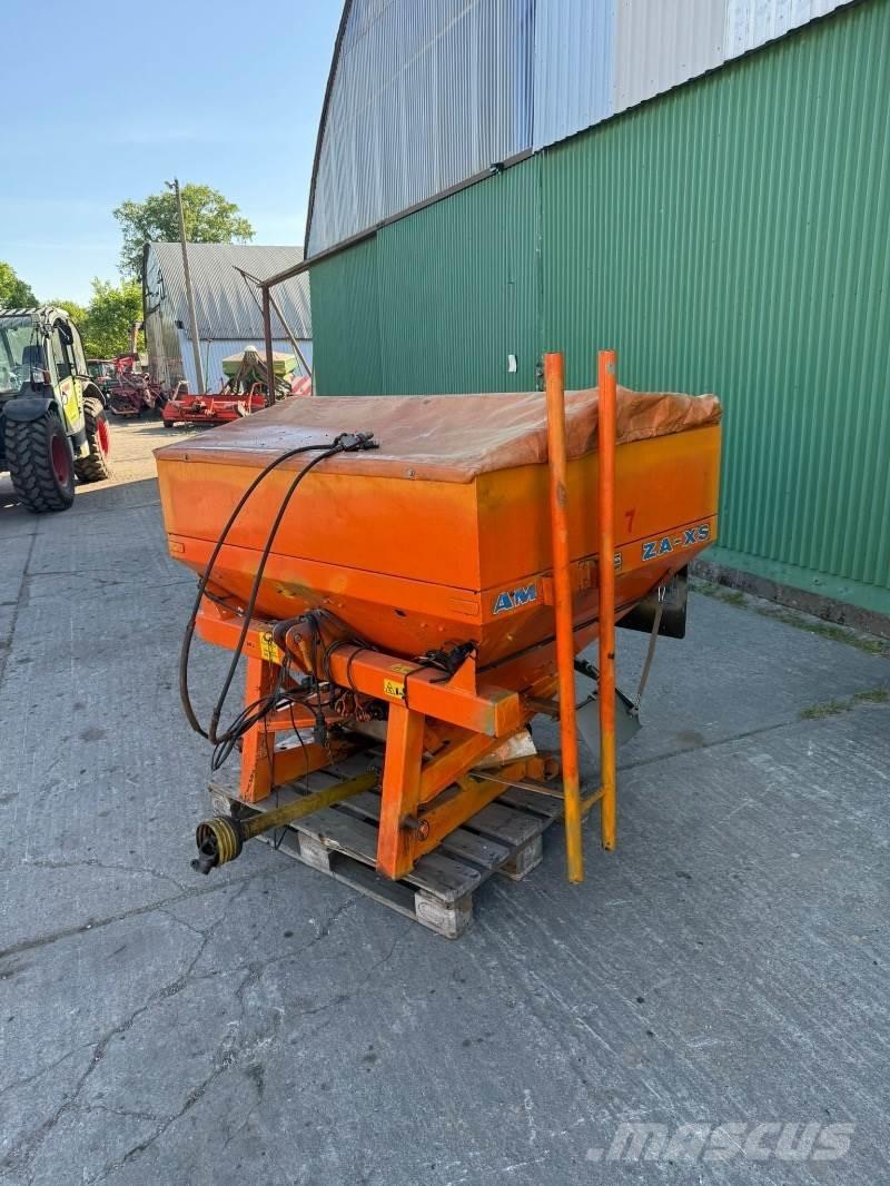 Amazone ZA XS 602 Posipači soli i pijeska