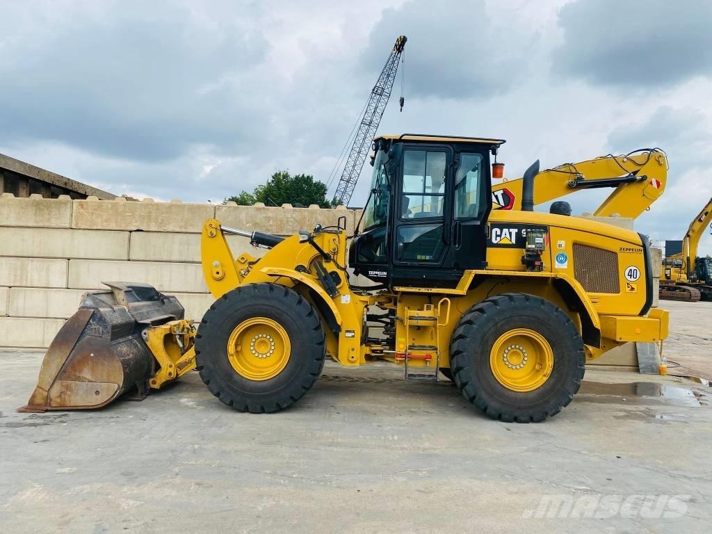 CAT 926m Utovarivači na kotačima