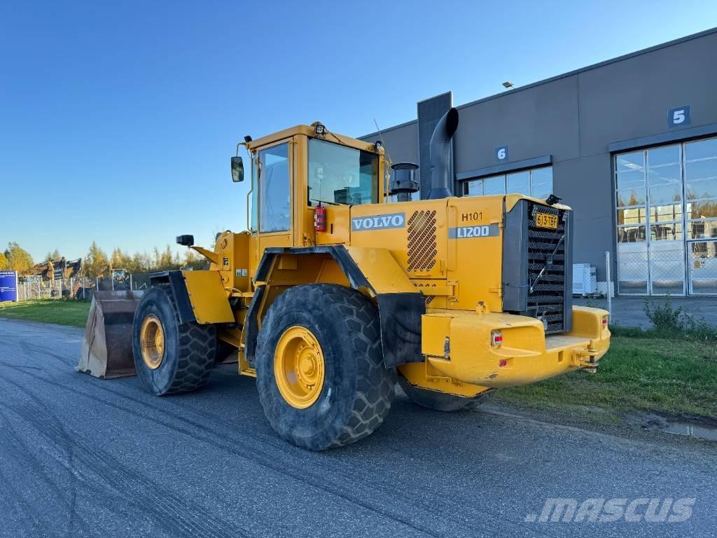 Volvo L 120 D Utovarivači na kotačima