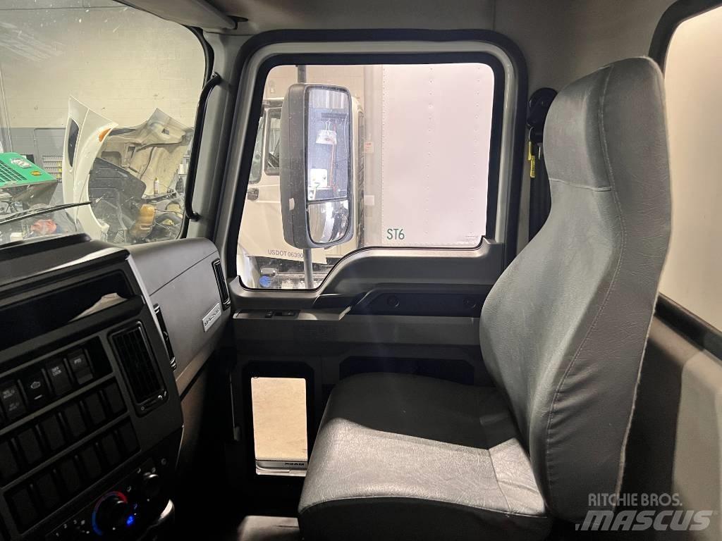 Mack MD 6 Sanduk kamioni