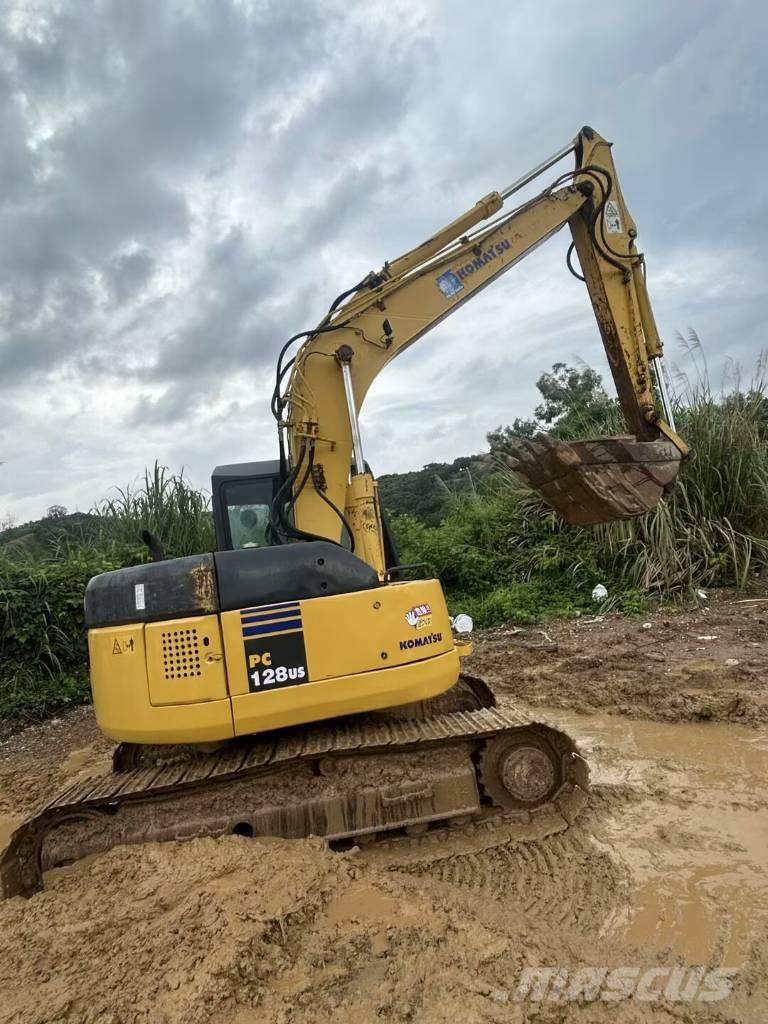 Komatsu PC 128 US Bageri gusjeničari