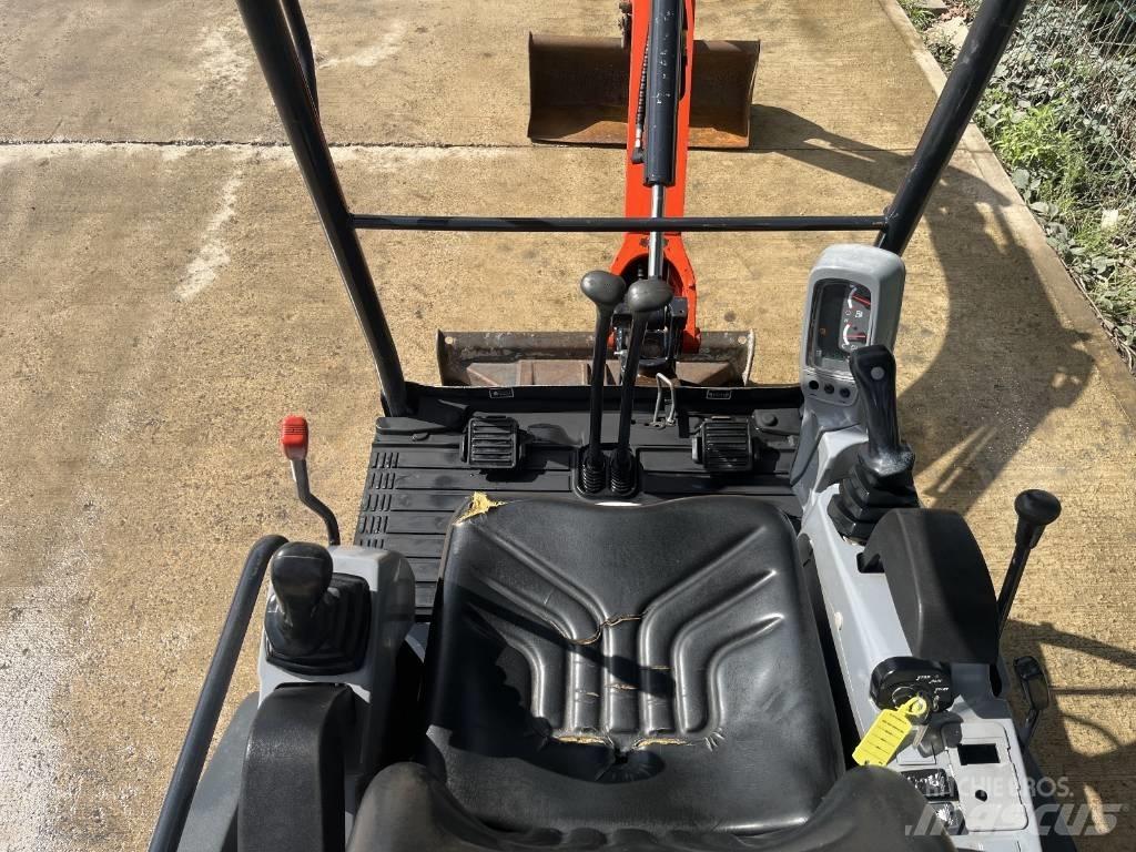 Kubota KX 015-4 Mini bageri <7t