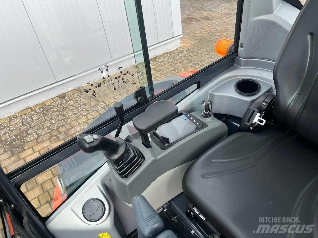 Atlas AC 25 UF Mini bageri <7t