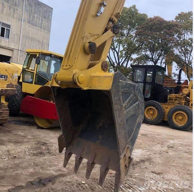 Komatsu pc220-8 Bageri gusjeničari