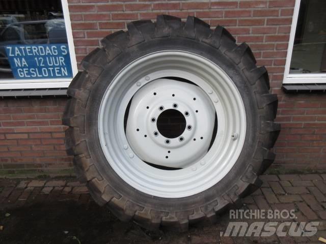 Michelin 13.6/38 Gume, kotači i naplatci