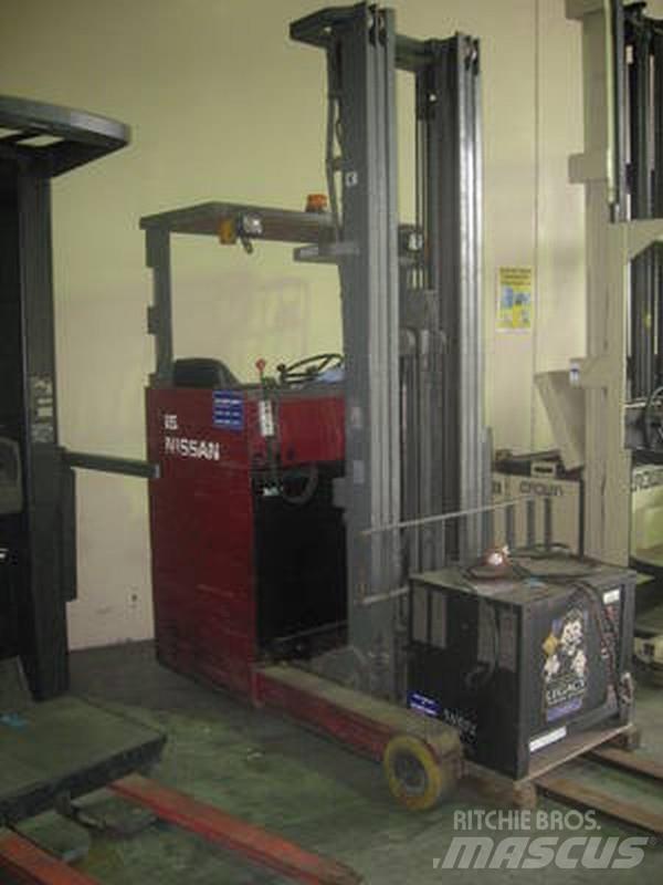 Nissan Reach Truck Viličari sa pomičnim stupom