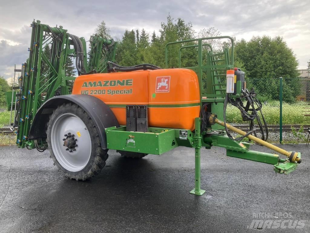 Amazone UG 2200 Vučene prskalice
