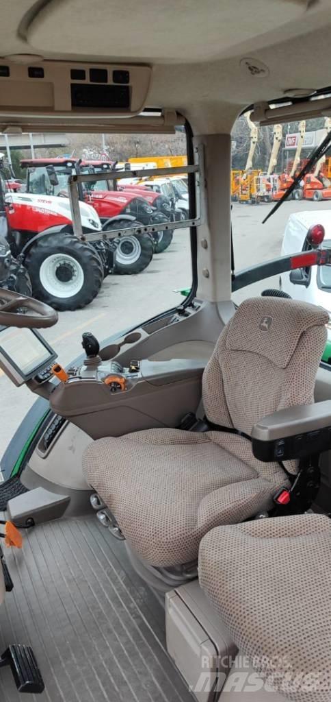 John Deere 7290 R Traktori