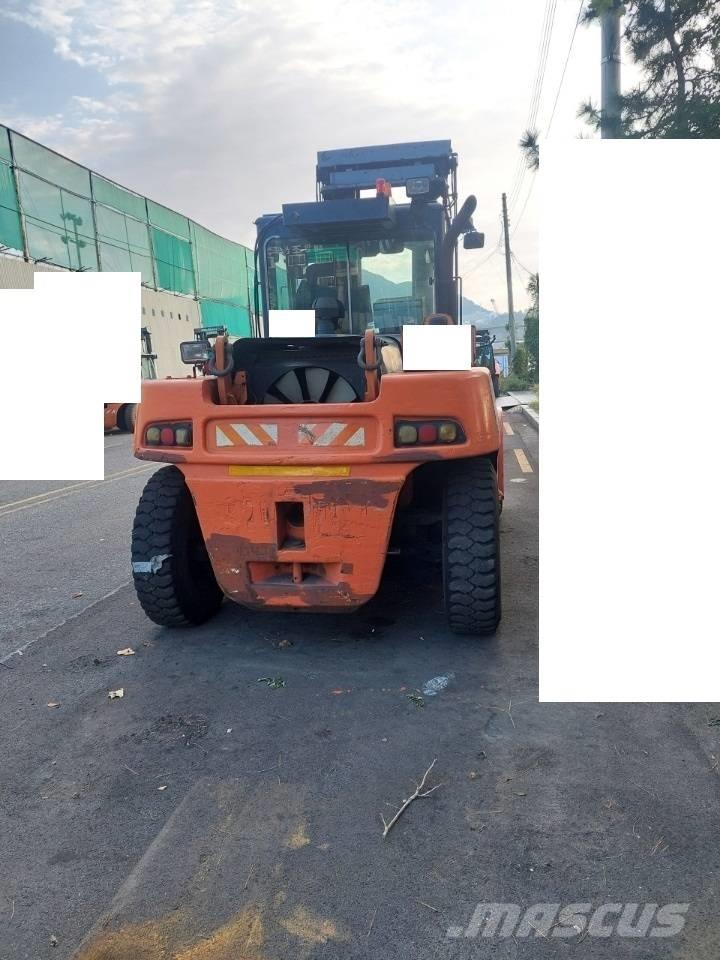 Doosan D 160 S-5 Dizelski viličari