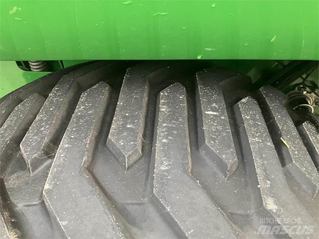 John Deere V461R Rolo balirke