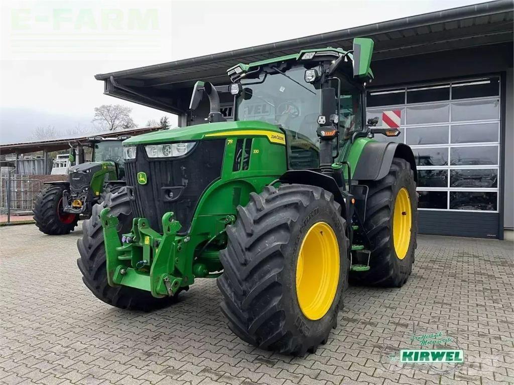 John Deere 7r 330 Traktori