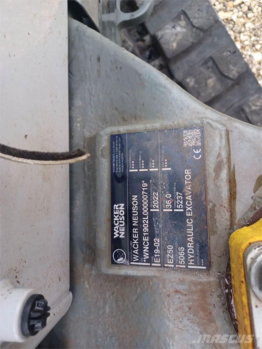 Wacker Neuson EZ50 Bageri gusjeničari