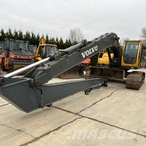 Volvo EC 240 LR Bageri gusjeničari