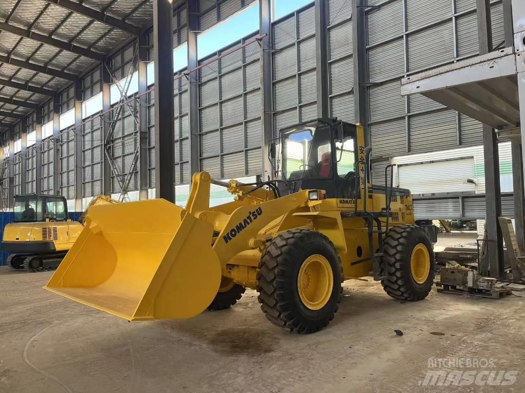 Komatsu WA 320-3 Utovarivači na kotačima