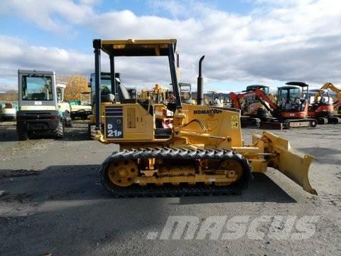 Komatsu D21P-8EO Buldožeri gusjeničari