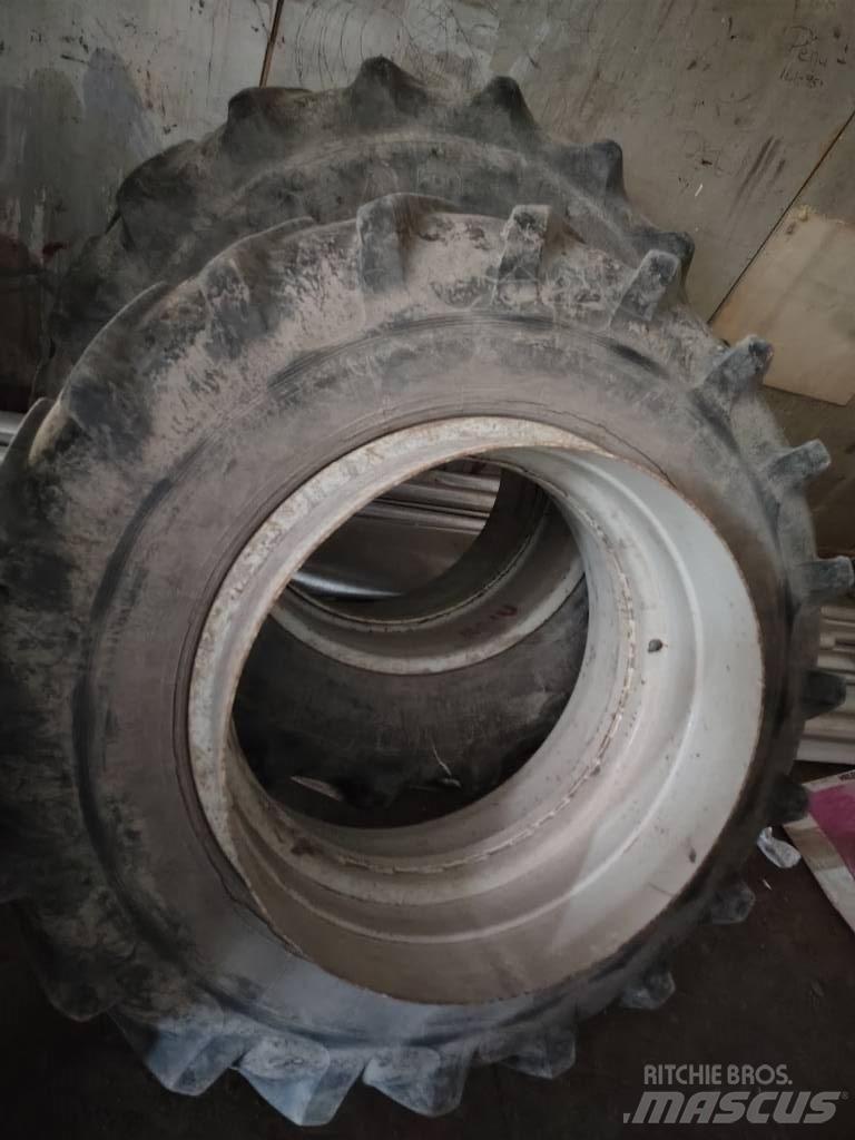 Raju 18.4R38 Gume, kotači i naplatci