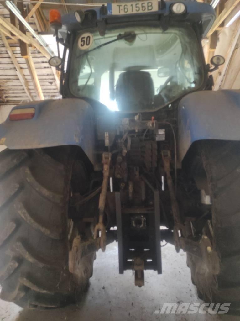 New Holland T 7.210 Traktori