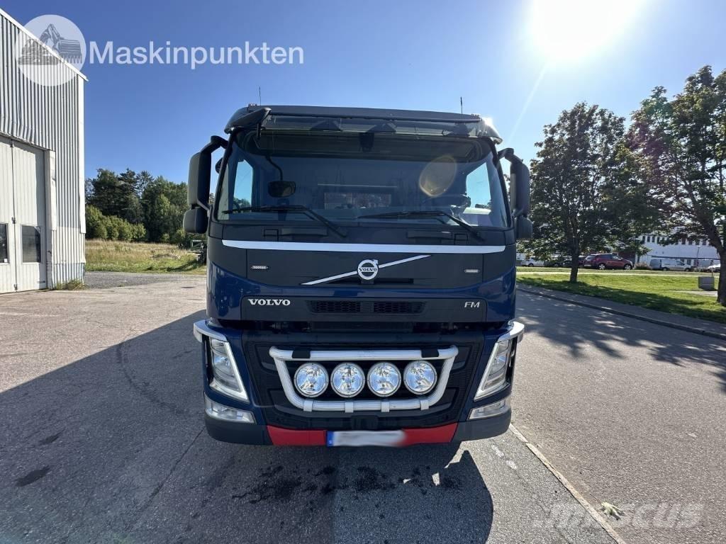 Volvo FM 460 Rol kiper kamioni s kukama za dizanje