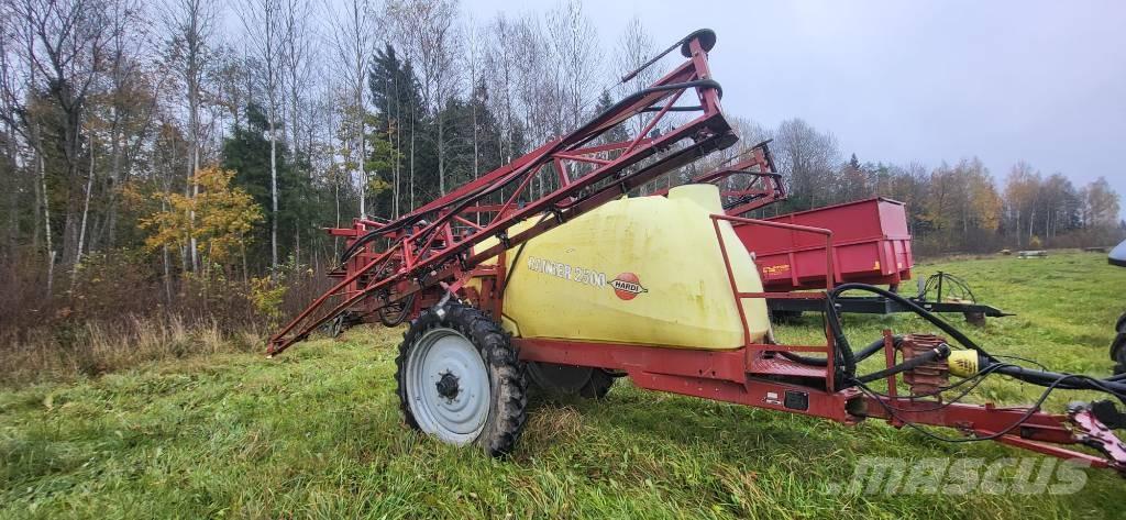Hardi Ranger 2500 Vučene prskalice
