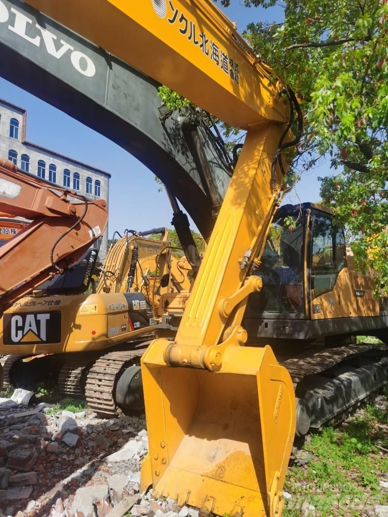Komatsu PC 220-7 Bageri gusjeničari