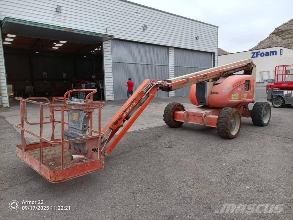 JLG 600 AJ Zglobne podizne platforme