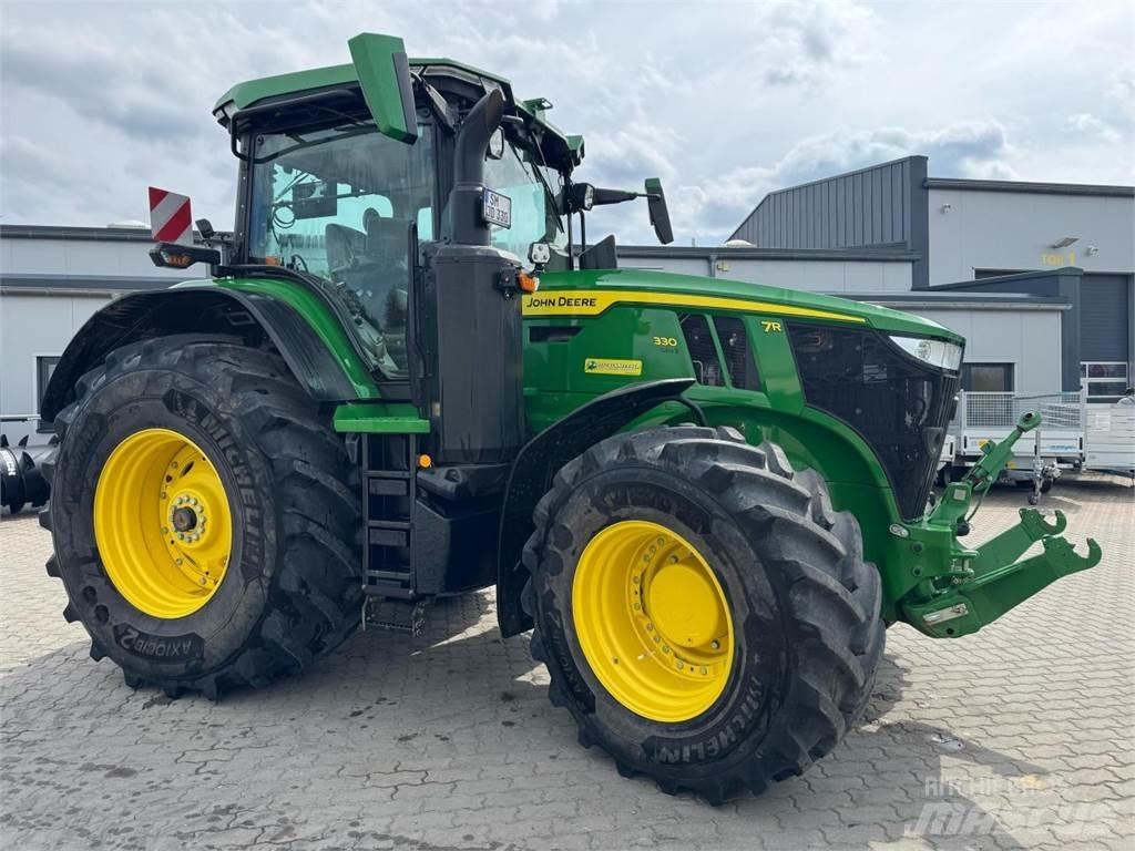 John Deere 7R 330 Traktori