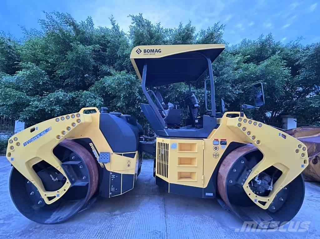 Bomag BW 203 SL-4 Valjci sa dvojnim bubnjem