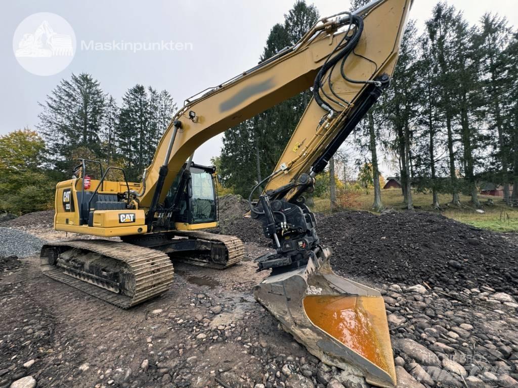 CAT 323 Bageri gusjeničari