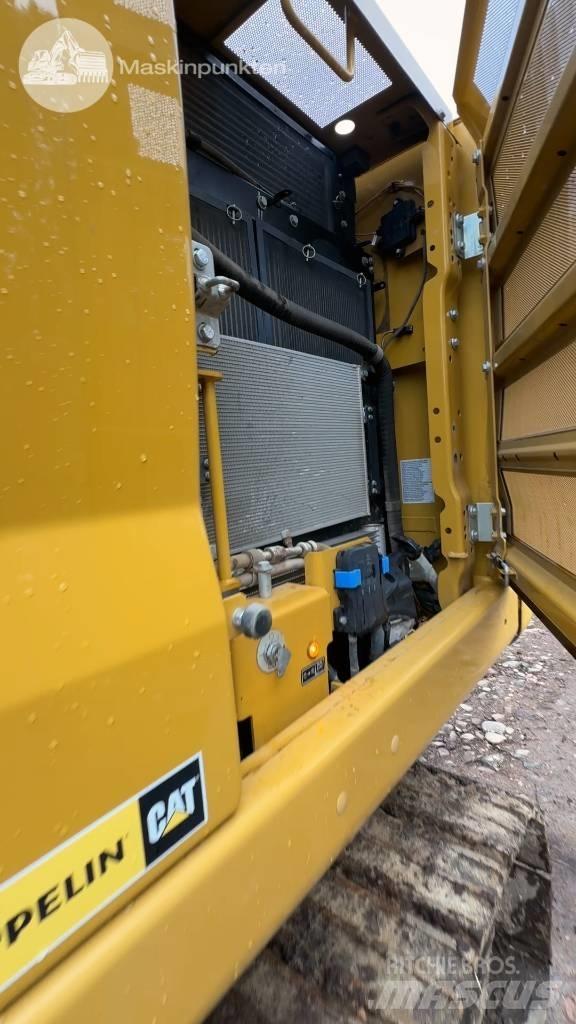 CAT 323 Bageri gusjeničari