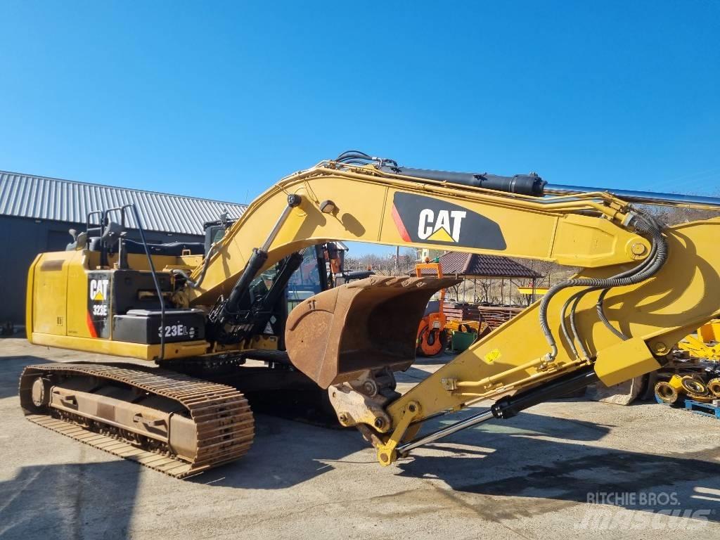 CAT 323 EL Bageri gusjeničari