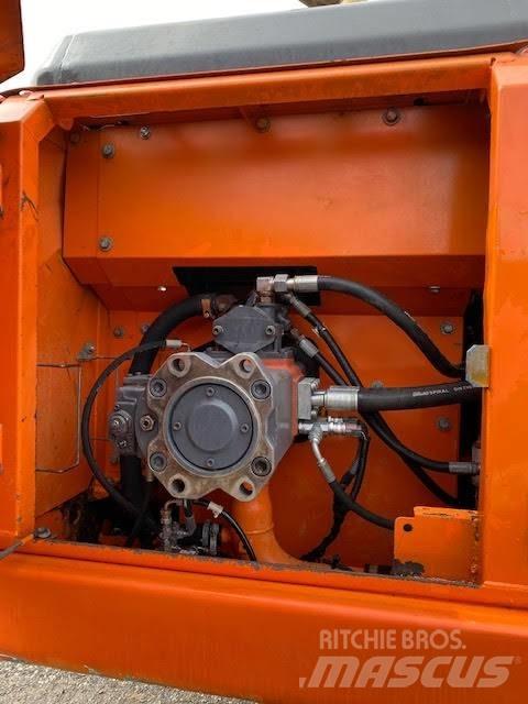 Doosan DX 225 NLC Bageri gusjeničari