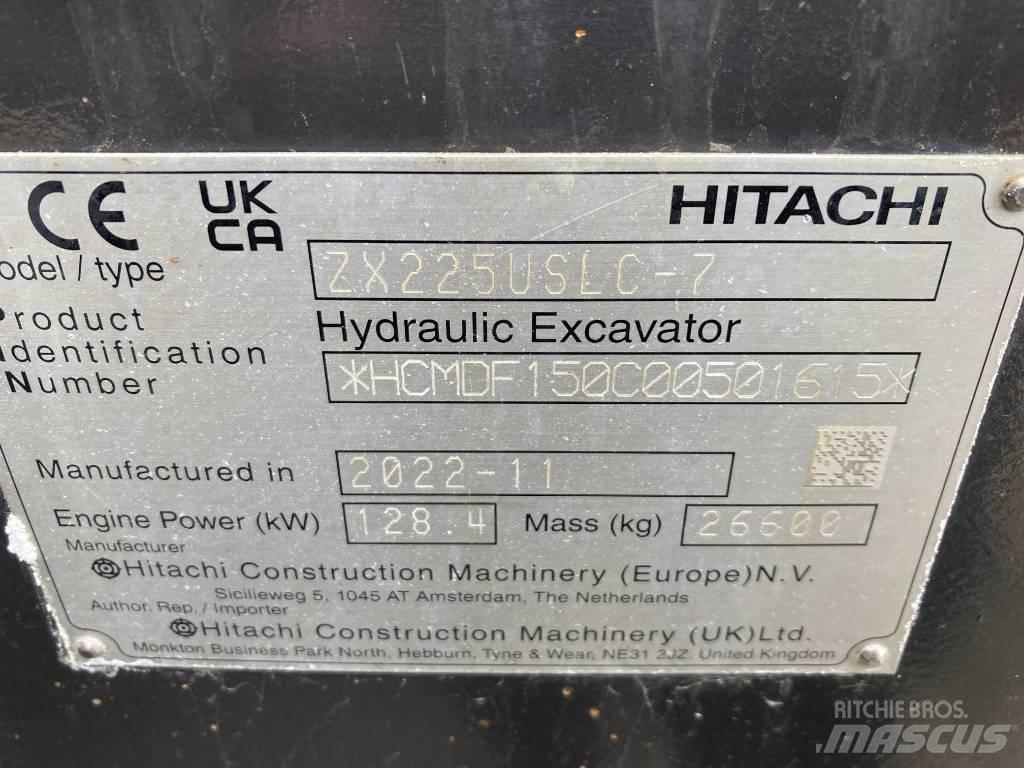 Hitachi ZX 225 US LC Bageri gusjeničari