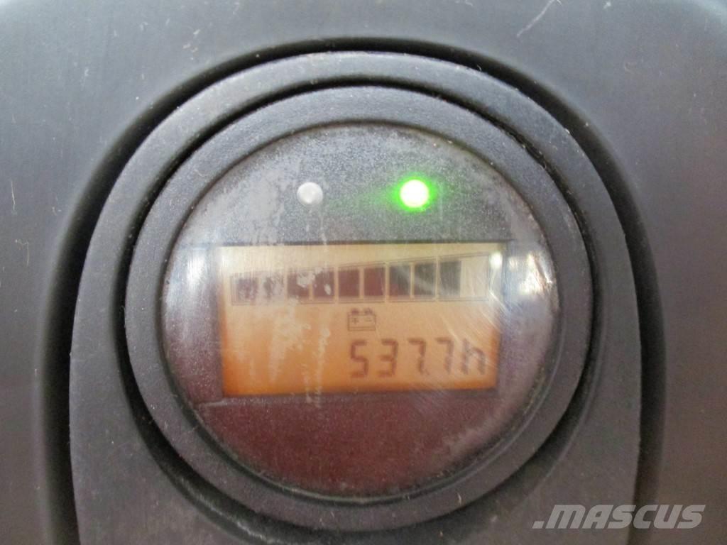 Linde T 16 Nisko podizni električni viličar