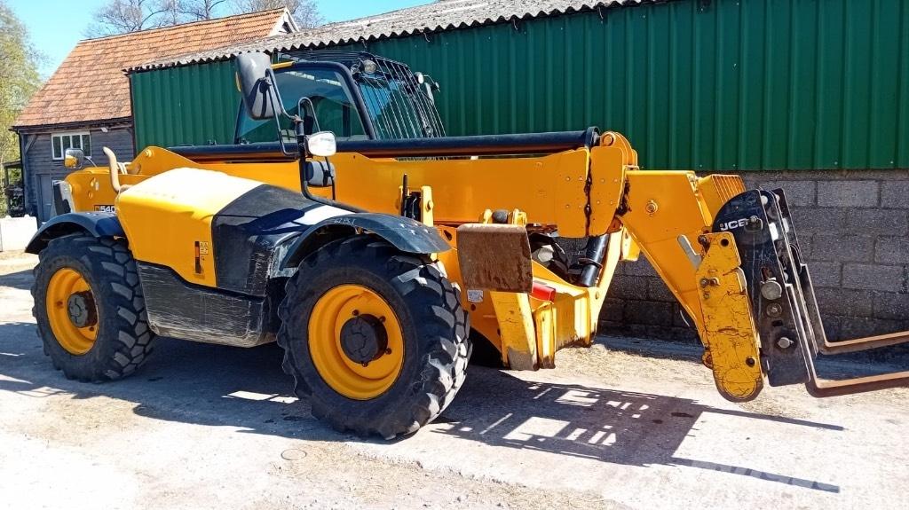 JCB 540-140 Teleskopski viličari